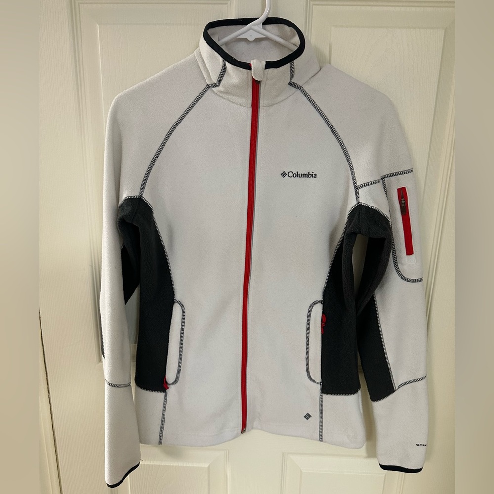 Women’s Columbia Full zip fleece in size small. White with pops of gray and red.